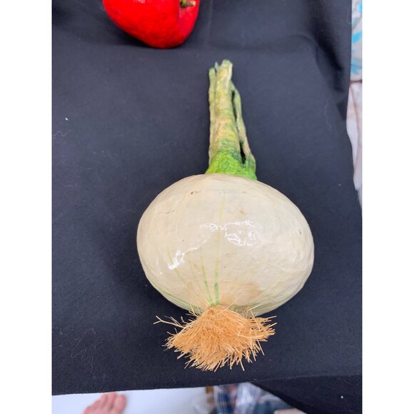 Vintage Handcrafted Paper Mache Fruit & Vegetable Set Of 8 Decorative Pieces Sta - Picture 5 of 10